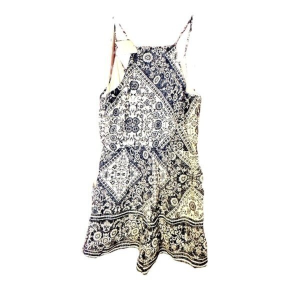 NWOT Women’s One Clothing Los Angeles Bandana Romper Medium - Picture 1 of 7